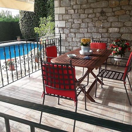 Kelly'S Villa In Stoupa Neokhorion  Εξωτερικό φωτογραφία