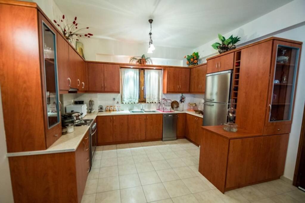 Kelly'S Villa In Stoupa Neokhorion  Εξωτερικό φωτογραφία