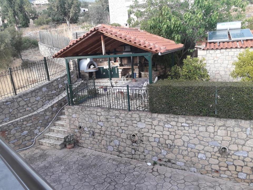 Kelly'S Villa In Stoupa Neokhorion  Εξωτερικό φωτογραφία