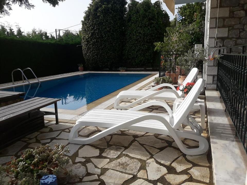 Kelly'S Villa In Stoupa Neokhorion  Εξωτερικό φωτογραφία
